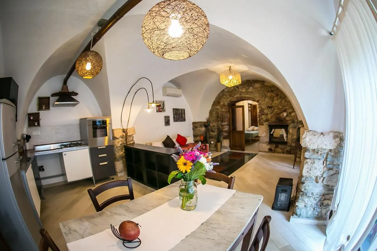 Stone House Finalborgo Apartment Finale Ligure